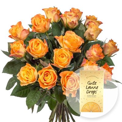 18 orangefarbene Rosen  von Valentins auf blumen.de