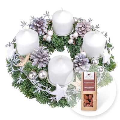 Adventskranz Weiße Weihnacht mit Deko von Valentins auf blumen.de