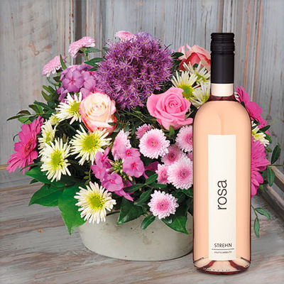 Blütenzauber mit Roséwein Rosa von Blume2000.de auf blumen.de