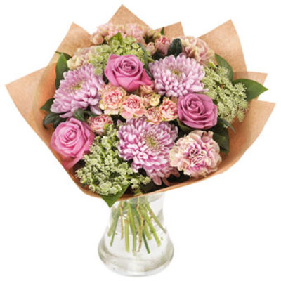 Blumenstrauß im englischen Stil von EuroFlorist auf blumen.de