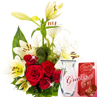 Blumenstrauß Jade mit Vase von FloraPrima auf blumen.de