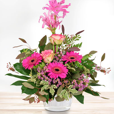 Blumenstrauß in Pink von Bluvesa auf blumen.de