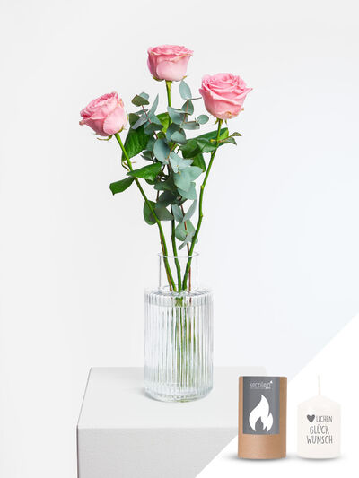 Drei rosa Rosen von Fleurop auf blumen.de