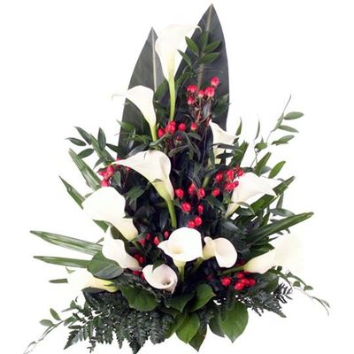 Grabstrauß Weiß-Rot mit Calla von Blumenfee auf blumen.de