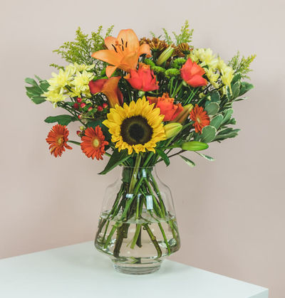 heitere Blumenstrauß von Blume Ideal auf blumen.de