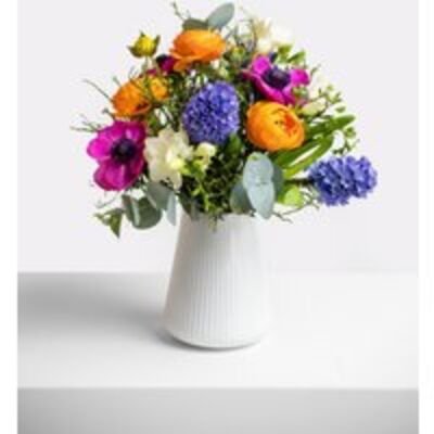 Ranunkel und Anemonen von Fleurop auf blumen.de