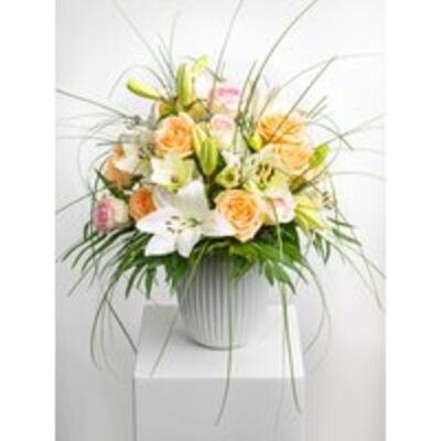 Rosen und Lilien von Fleurop auf blumen.de