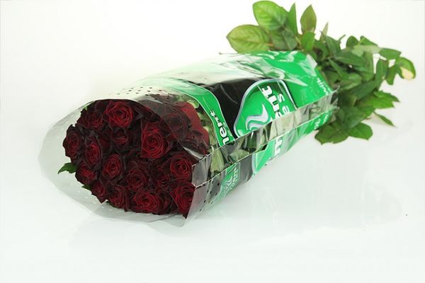 Schwarze Rosen im Bund von Rosenbote.de auf blumen.de