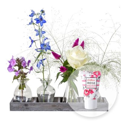 Vasen-Set mit frischen Blumen von Valentins auf blumen.de
